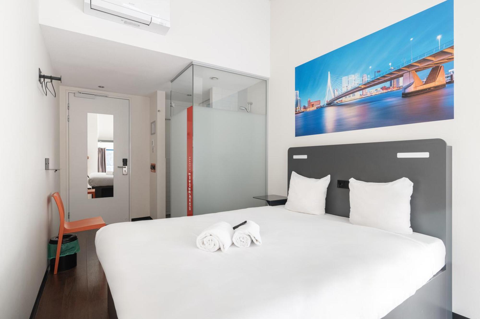 Easyhotel Rotterdam City Centre Luaran gambar