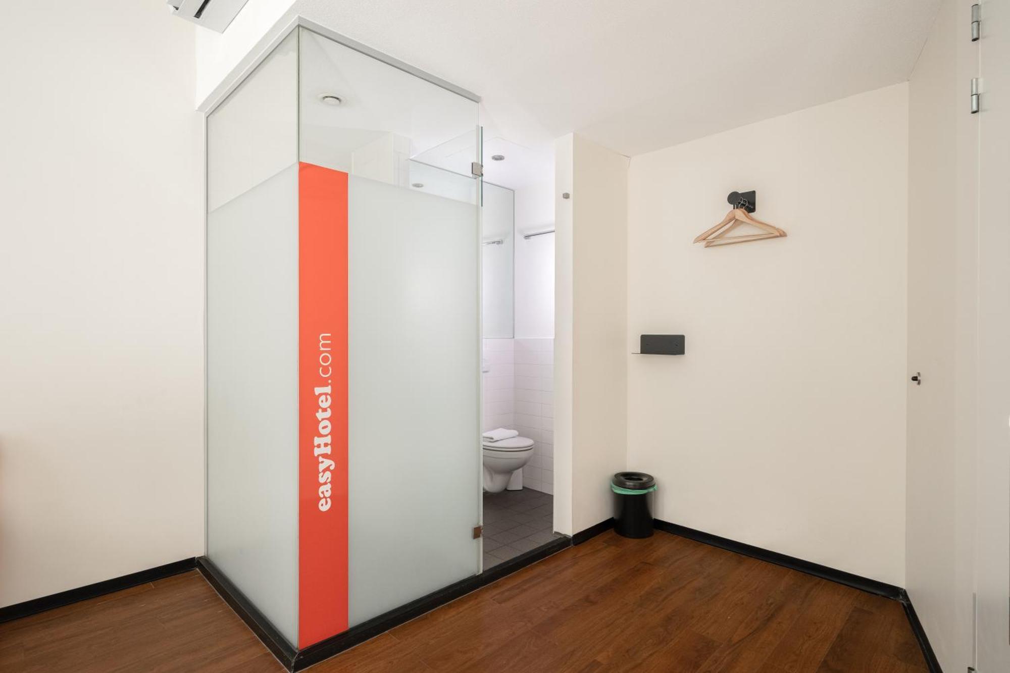 Easyhotel Rotterdam City Centre Luaran gambar