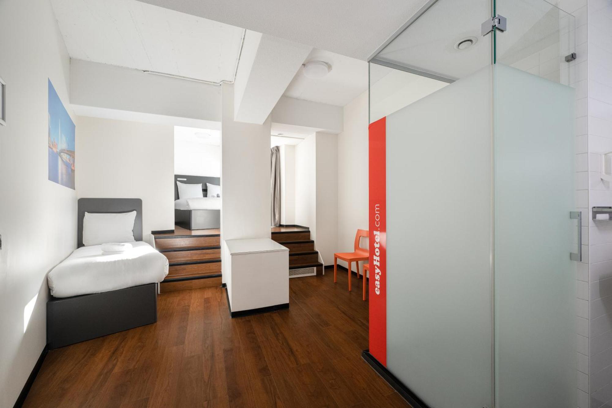 Easyhotel Rotterdam City Centre Luaran gambar